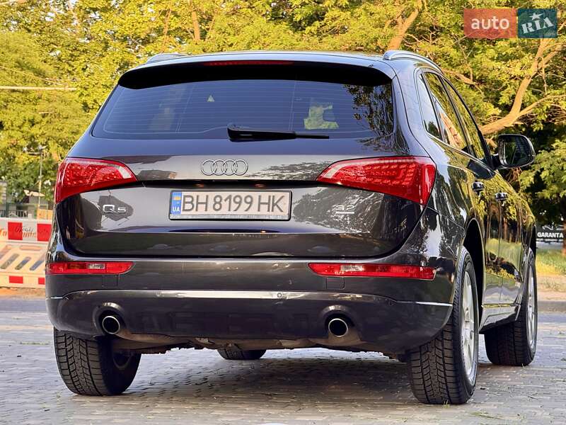 Внедорожник / Кроссовер Audi Q5 2009 в Одессе