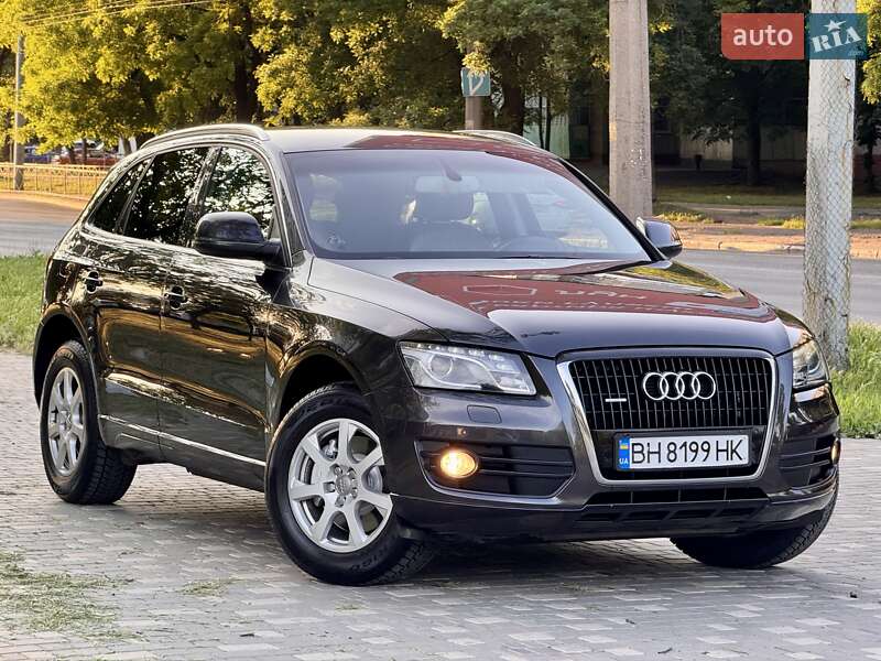 Внедорожник / Кроссовер Audi Q5 2009 в Одессе
