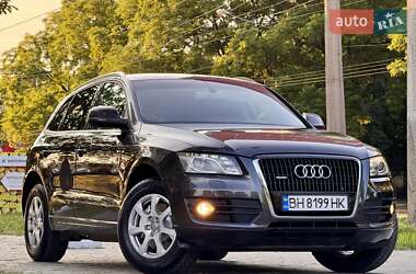Внедорожник / Кроссовер Audi Q5 2009 в 