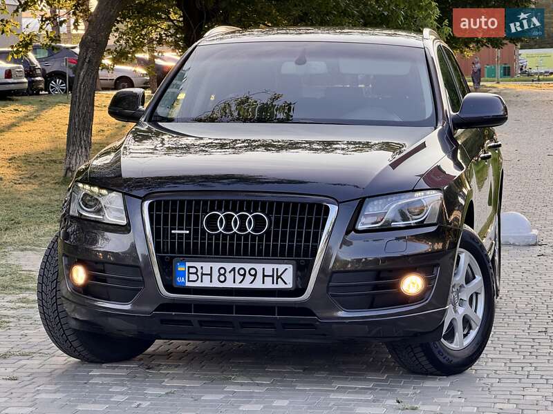 Внедорожник / Кроссовер Audi Q5 2009 в Одессе