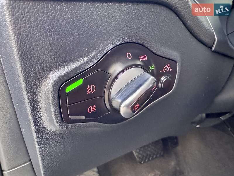 Внедорожник / Кроссовер Audi Q5 2009 в Одессе