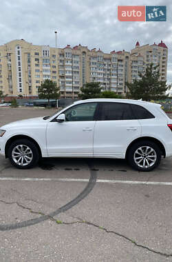 Внедорожник / Кроссовер Audi Q5 2013 в 