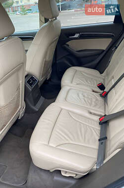 Внедорожник / Кроссовер Audi Q5 2013 в 