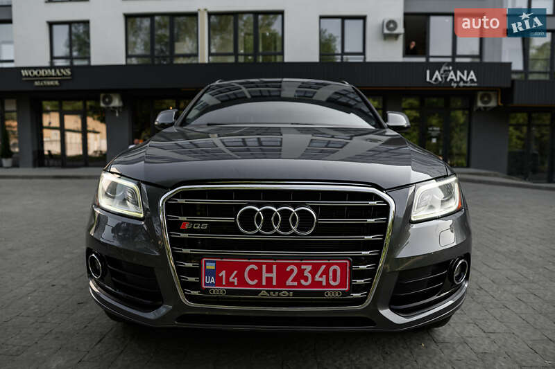 Внедорожник / Кроссовер Audi Q5 2016 в 