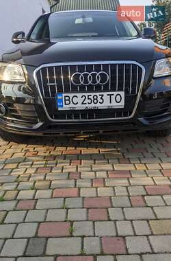 Позашляховик / Кросовер Audi Q5 2014 в 