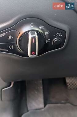 Позашляховик / Кросовер Audi Q5 2014 в 