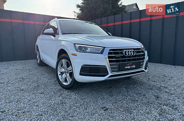 Внедорожник / Кроссовер Audi Q5 2017 в Луцке
