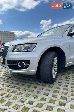 Внедорожник / Кроссовер Audi Q5 2011 в 