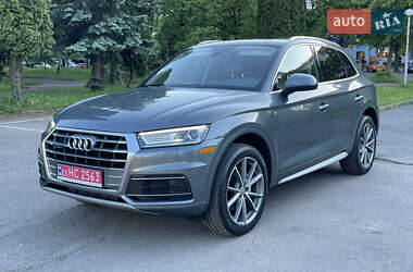 Внедорожник / Кроссовер Audi Q5 2020 в 