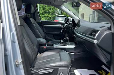 Внедорожник / Кроссовер Audi Q5 2017 в 