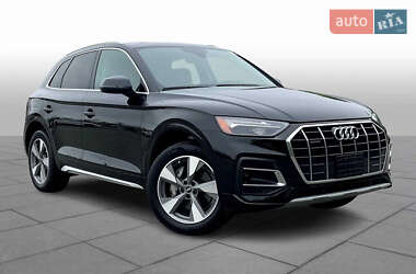 Внедорожник / Кроссовер Audi Q5 2021 в Киеве
