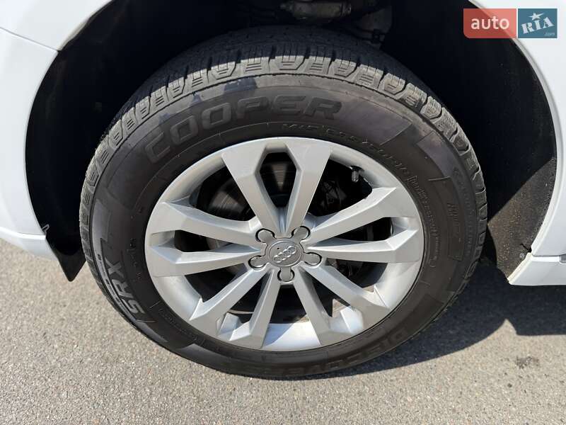 Внедорожник / Кроссовер Audi Q5 2015 в Днепре