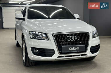 Позашляховик / Кросовер Audi Q5 2011 в 