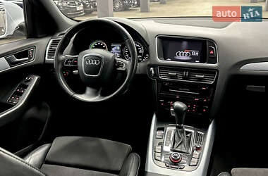 Позашляховик / Кросовер Audi Q5 2011 в 