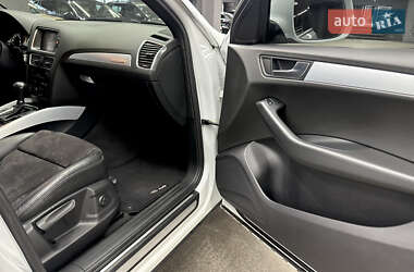 Позашляховик / Кросовер Audi Q5 2011 в 