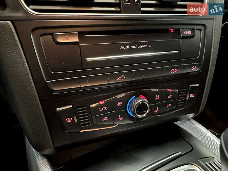 Внедорожник / Кроссовер Audi Q5 2011 в Харькове