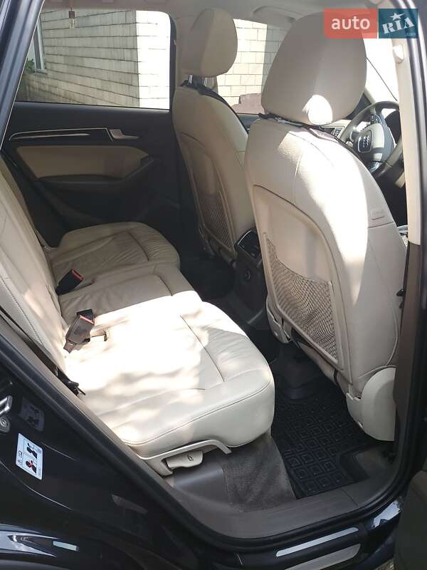 Внедорожник / Кроссовер Audi Q5 2013 в Полтаве