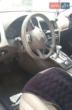 Внедорожник / Кроссовер Audi Q5 2013 в 