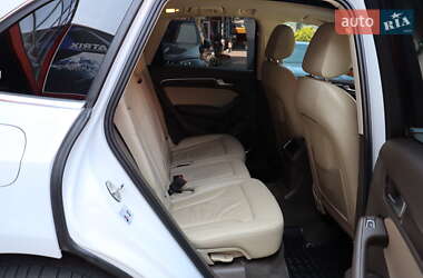 Внедорожник / Кроссовер Audi Q5 2014 в 