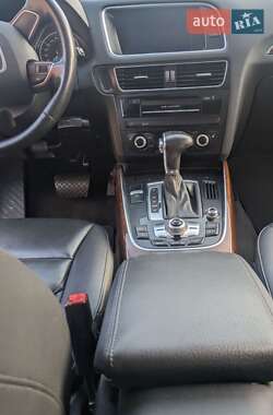 Позашляховик / Кросовер Audi Q5 2014 в 