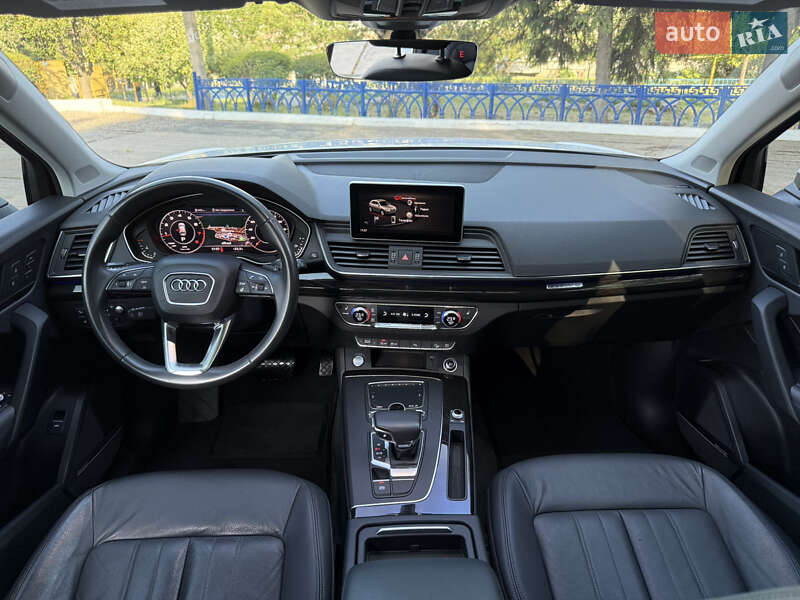 Позашляховик / Кросовер Audi Q5 2018 в Харкові