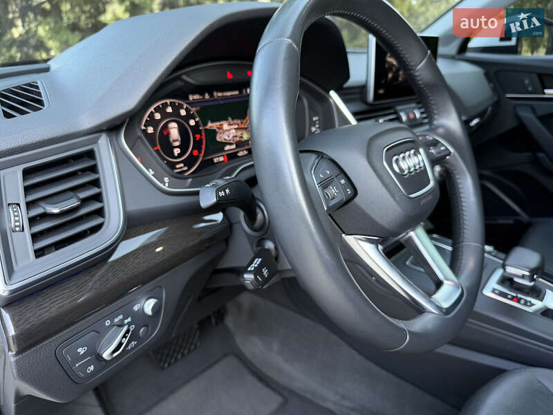 Позашляховик / Кросовер Audi Q5 2018 в Харкові