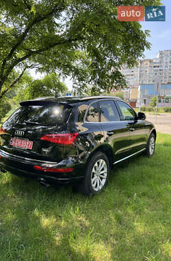 Внедорожник / Кроссовер Audi Q5 2016 в 