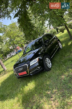 Внедорожник / Кроссовер Audi Q5 2016 в 