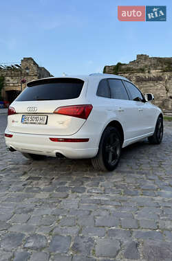 Внедорожник / Кроссовер Audi Q5 2011 в 