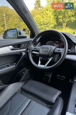Внедорожник / Кроссовер Audi Q5 2019 в 
