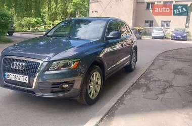 Внедорожник / Кроссовер Audi Q5 2010 в 