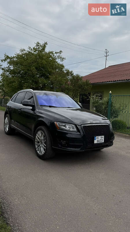 Внедорожник / Кроссовер Audi Q5 2012 в 