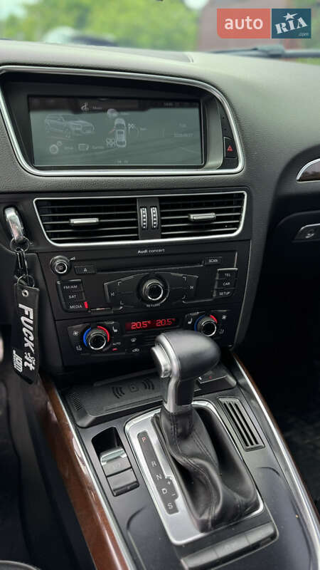 Внедорожник / Кроссовер Audi Q5 2012 в Нововолынске