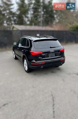 Позашляховик / Кросовер Audi Q5 2016 в 