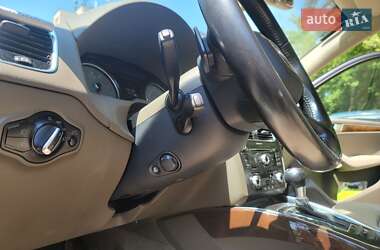 Внедорожник / Кроссовер Audi Q5 2011 в 