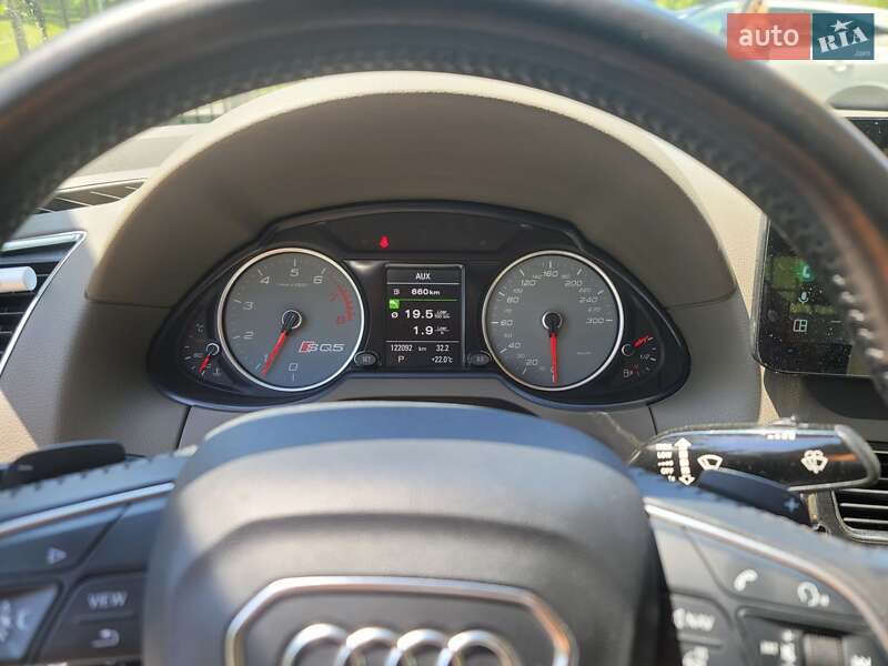 Внедорожник / Кроссовер Audi Q5 2011 в Киеве