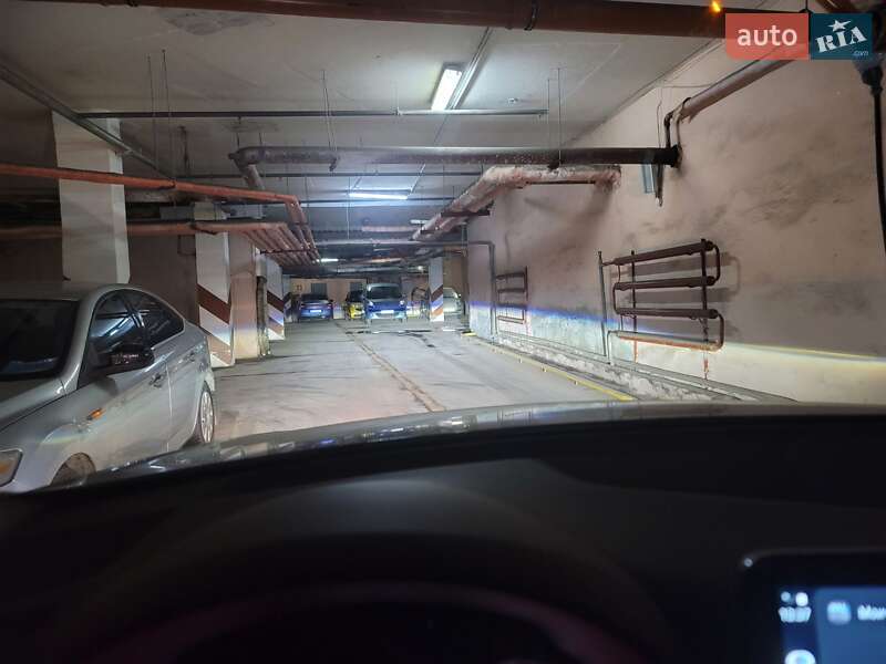Внедорожник / Кроссовер Audi Q5 2011 в Киеве