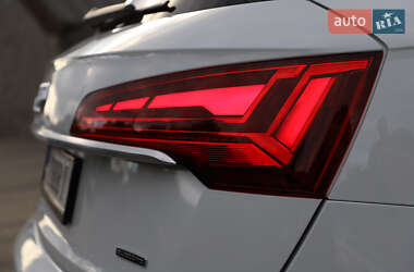 Внедорожник / Кроссовер Audi Q5 2021 в 