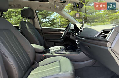 Внедорожник / Кроссовер Audi Q5 2022 в 