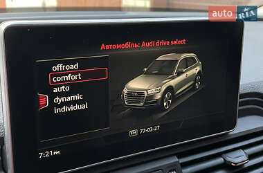 Позашляховик / Кросовер Audi Q5 2018 в 