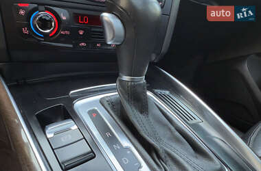 Внедорожник / Кроссовер Audi Q5 2010 в 