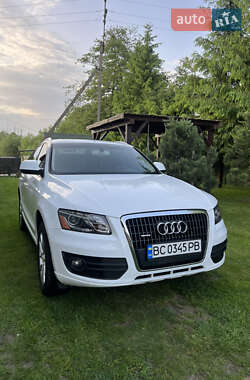 Внедорожник / Кроссовер Audi Q5 2010 в Яворове