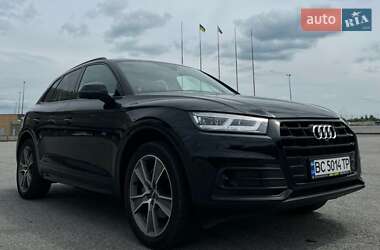 Внедорожник / Кроссовер Audi Q5 2019 в 