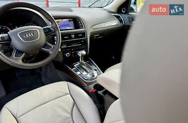 Позашляховик / Кросовер Audi Q5 2014 в 