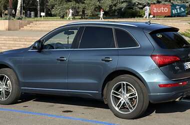 Внедорожник / Кроссовер Audi Q5 2015 в 