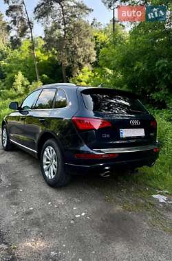 Внедорожник / Кроссовер Audi Q5 2015 в 