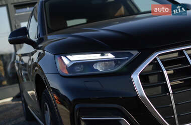 Внедорожник / Кроссовер Audi Q5 2022 в 