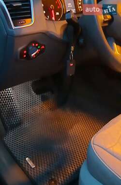 Внедорожник / Кроссовер Audi Q5 2012 в 