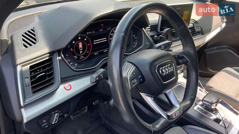 Внедорожник / Кроссовер Audi Q5 2018 в Житомире