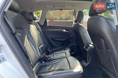 Внедорожник / Кроссовер Audi Q5 2013 в 